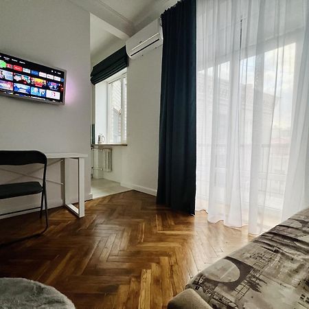 Kyiv Old Town Apartment Near Golden Gate Екстериор снимка
